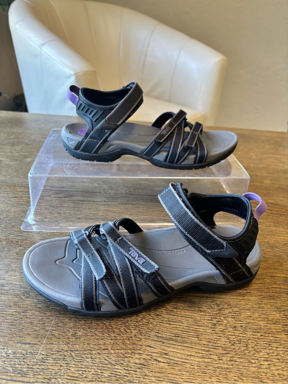 Teva Tirra Women’s Size 8 Black Gray Adjustable Sport Hiking Sandals